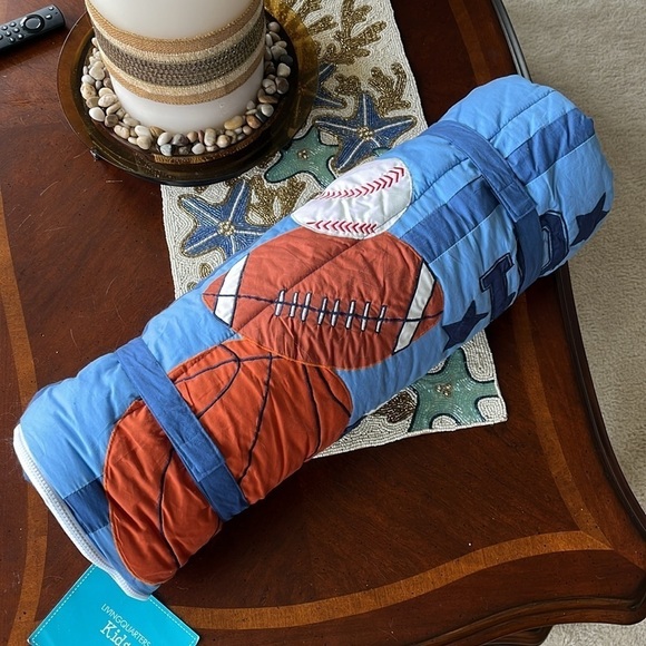 Brand New Living Quarters Kids Sleeping Bag Blue Sports Zippered Cotton Rollup - Picture 3 of 16